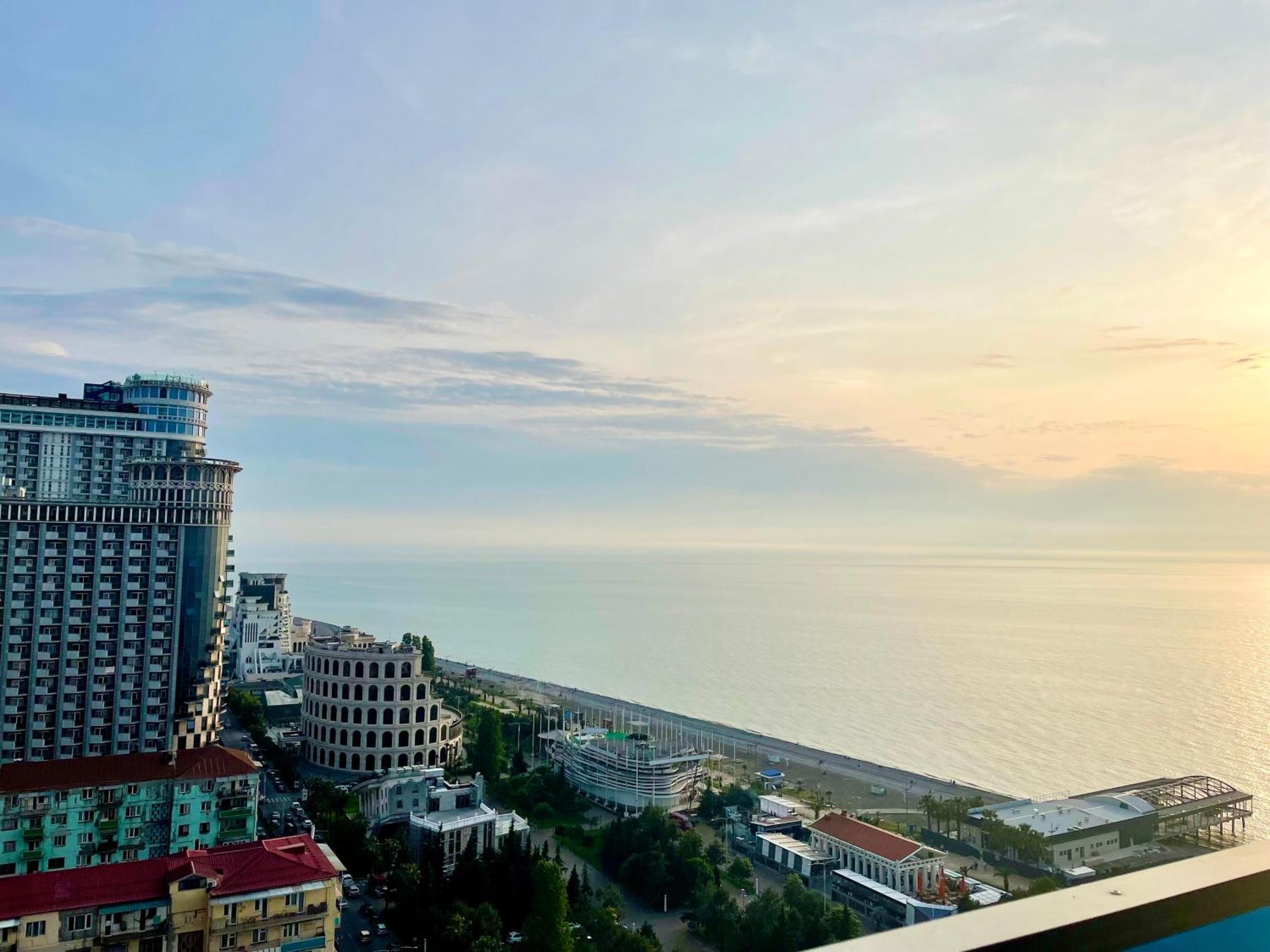 Sky Apartments Batumi Exterior foto